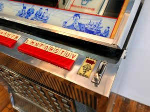 seeburg-refurbished-jukebox-rental-new-york-ny